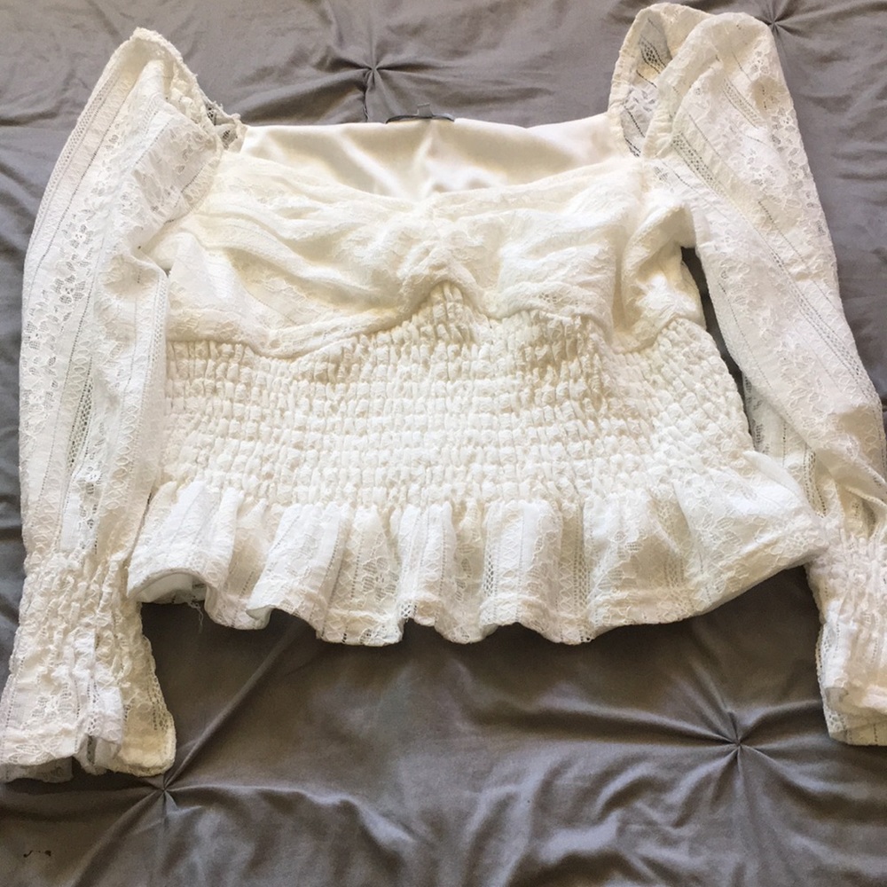 White long sleeve lace shirt